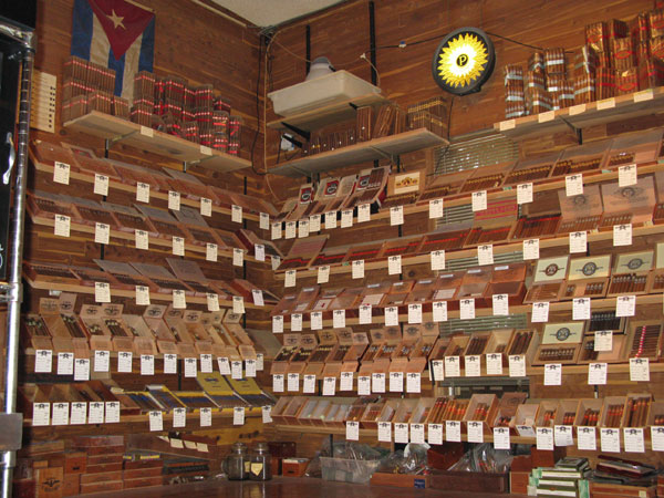 Cigar King Scottsdale Walk in Humidor