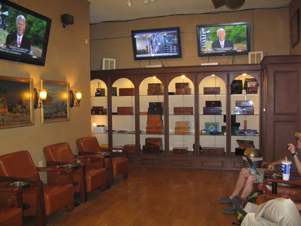 Cigar King Scottsdale Indoor Smoking Lounge